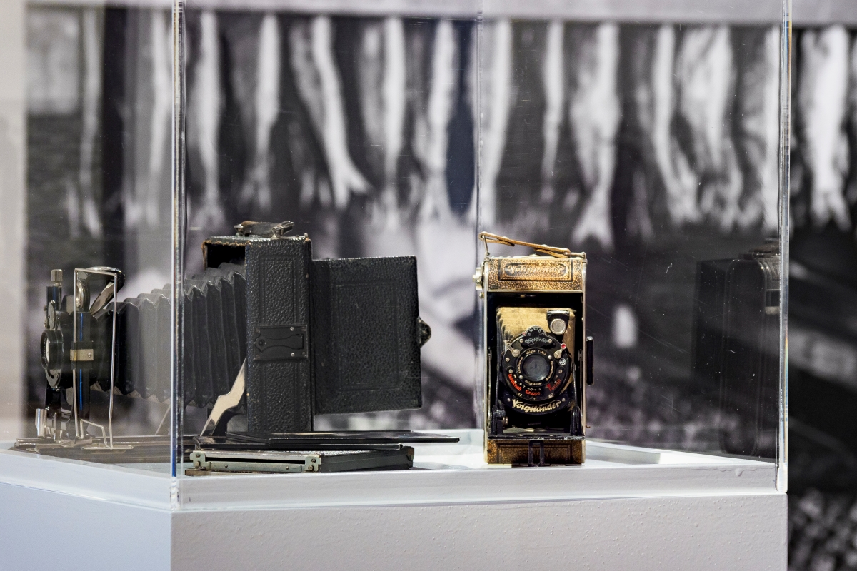 Plattenkamera und Rollfilmkamera, 1920er/1930er-Jahre