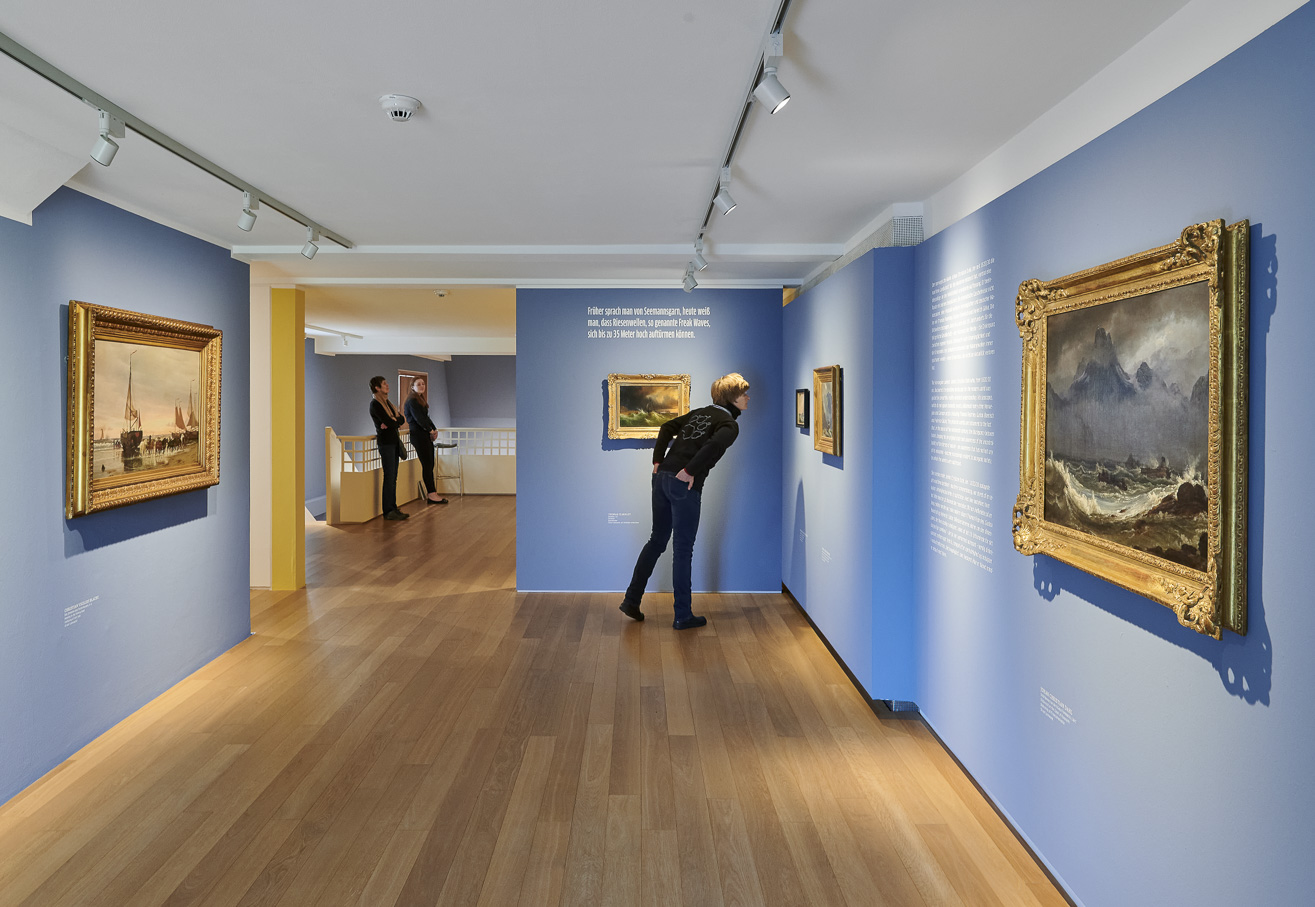 Ausstellungsansicht Seestücke. Von der Romantik bis zur Klassischen Moderne
