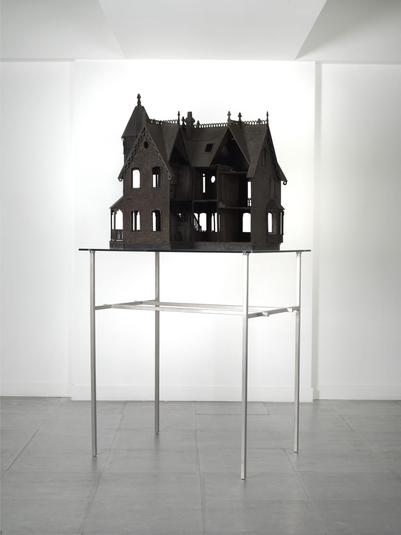 Alastair Mackie - House